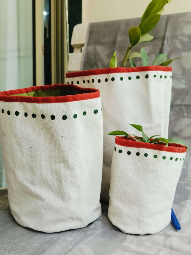 Green dots series