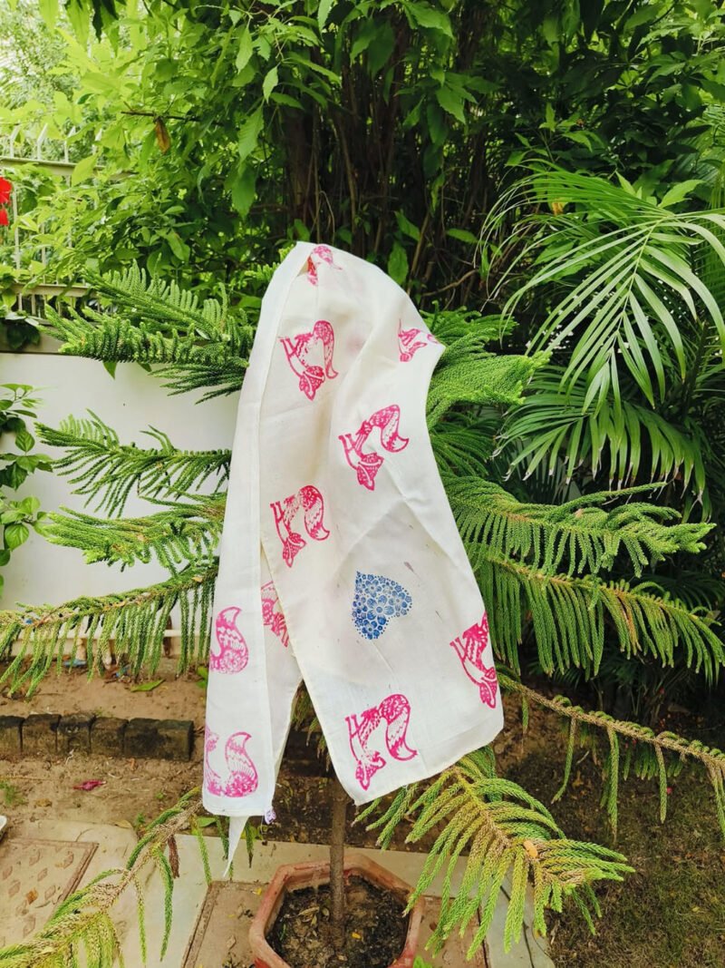 Fox and the blue heart stole - Image 2