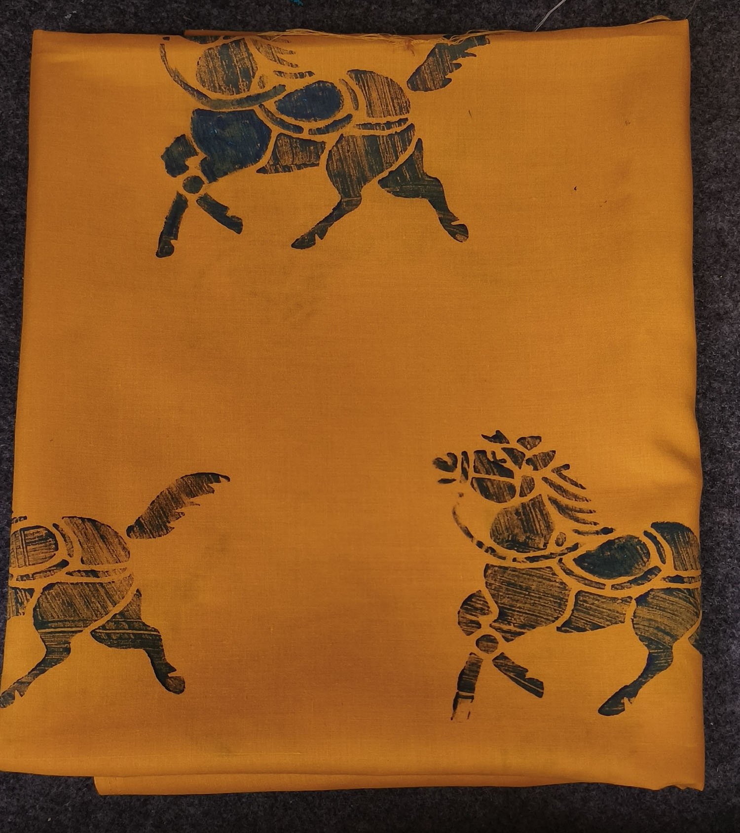 Gallops-Print-Yellow