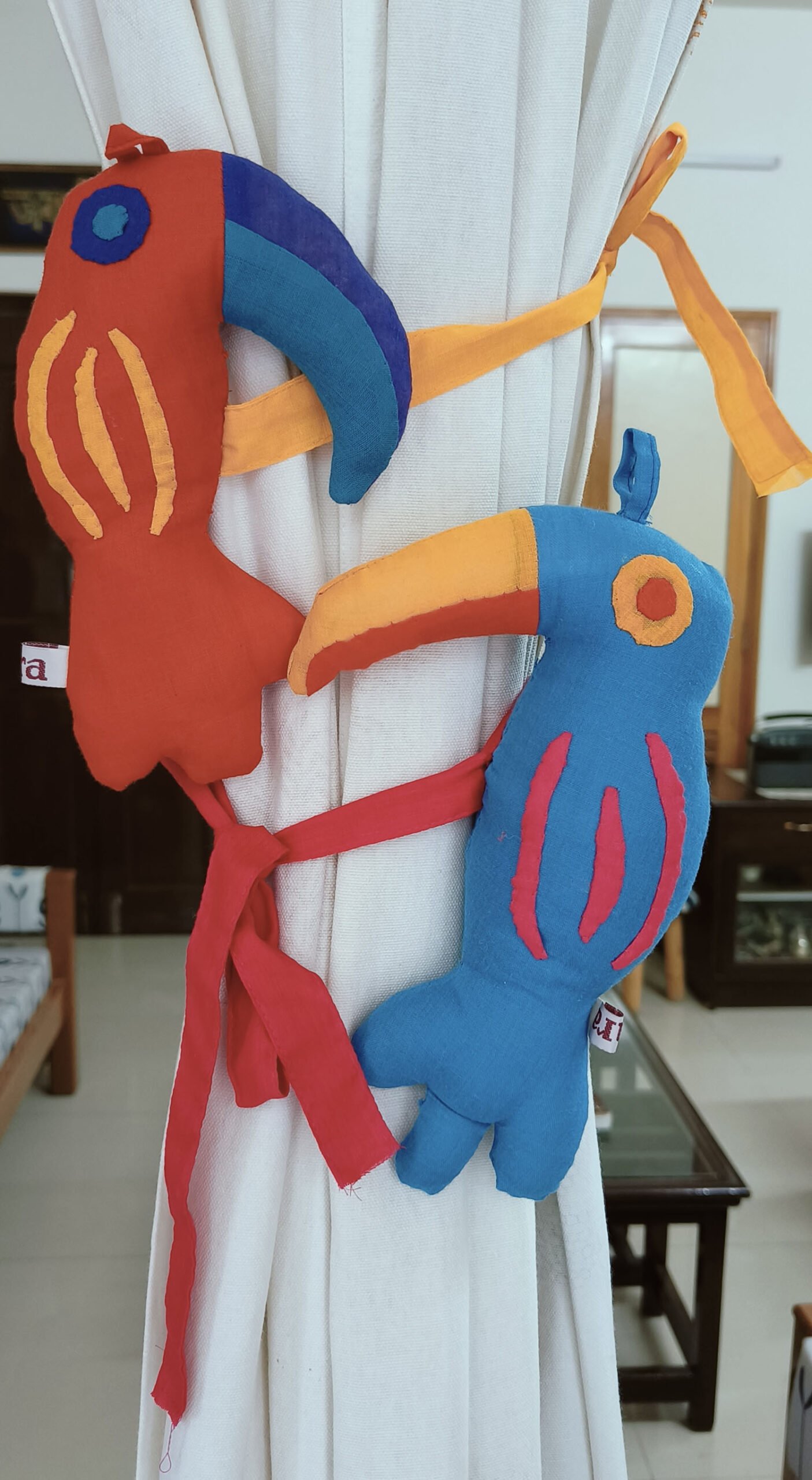 Toucan curtain ties - Small - Image 7